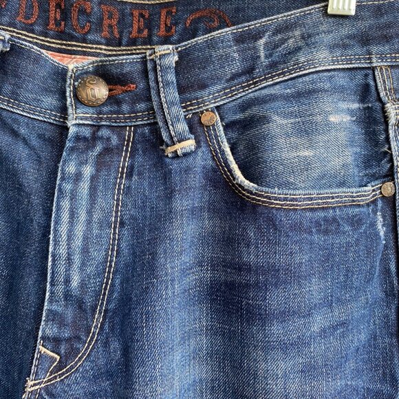 Degree Straight Fit Men's Jeans Size 33x30 Distressed Flap Pocket Dark Wash - Picture 12 of 16